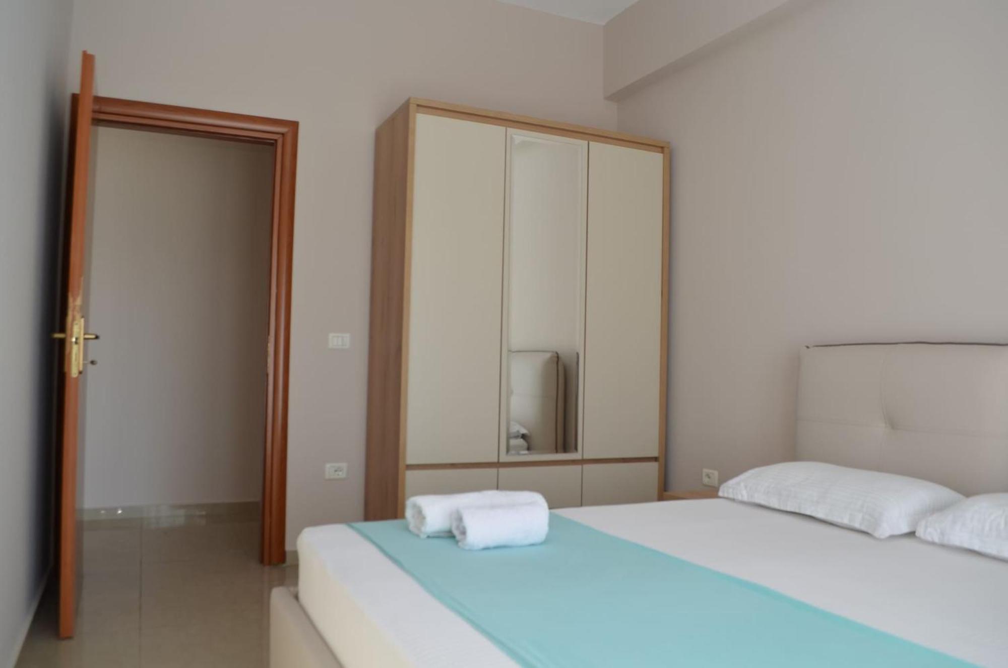 Saint Tropez Apartment Saranda Zewnętrze zdjęcie
