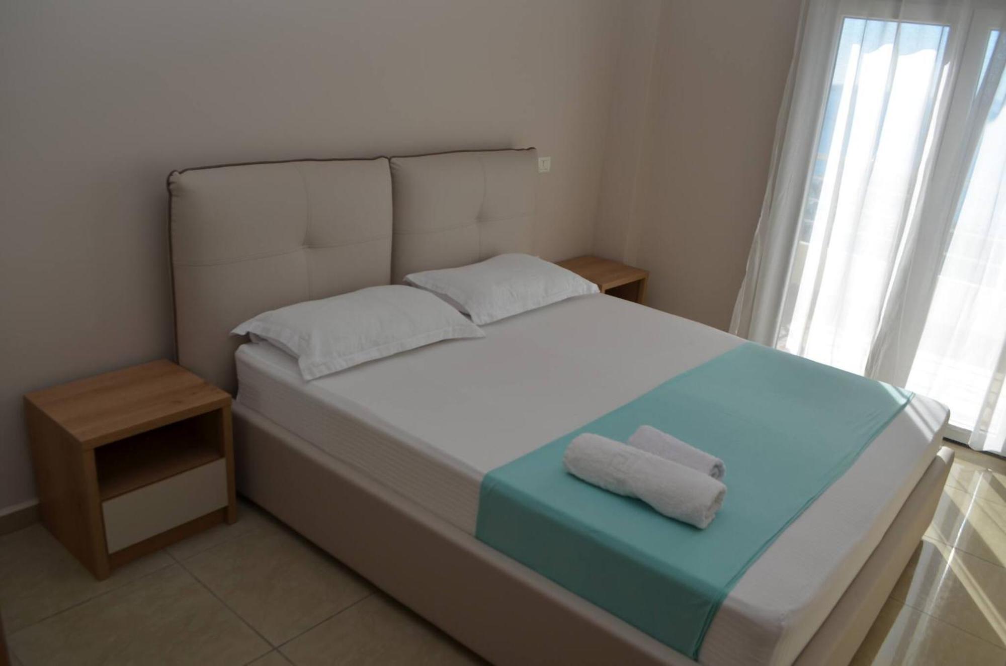 Saint Tropez Apartment Saranda Zewnętrze zdjęcie