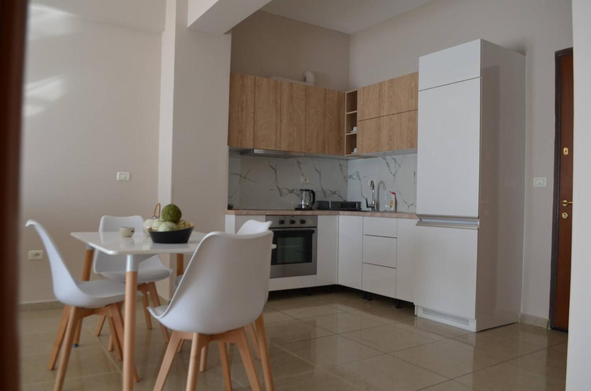Saint Tropez Apartment Saranda Zewnętrze zdjęcie